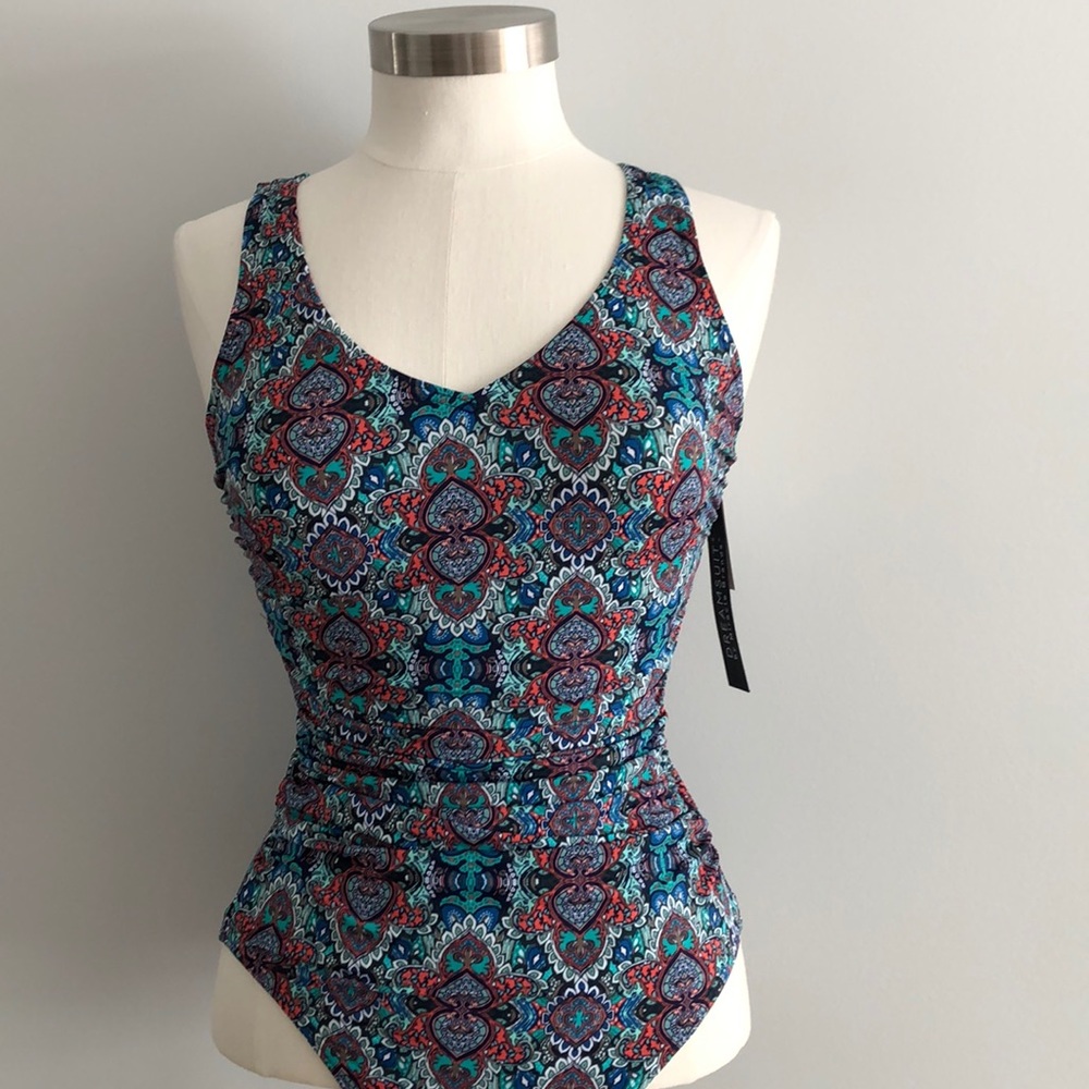 NWT✨DreamSuit By Miracle Brands Multicolored Suit